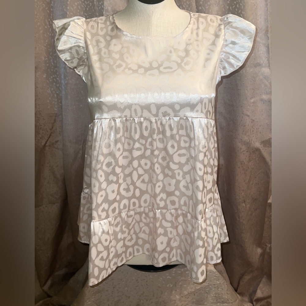 Andthewhy leopard blouse from boutique